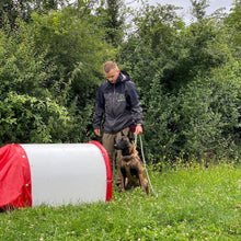 Charger l&#39;image dans la galerie, alexis bonnarang educateur canin comportementaliste yvelines stages canins formation canine educhien formation 100% en ligne formation chiot education positive chien formation vidéo stage intensif education dressage educhien78 dresseur agility sport comportement chien 
